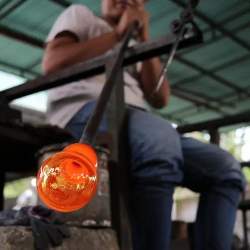 Vas Artistic din Sticla Topita pe Lemn [5]