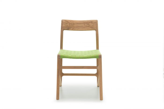 Fawn chair with solid oak structure and cotton webbing seat [10]