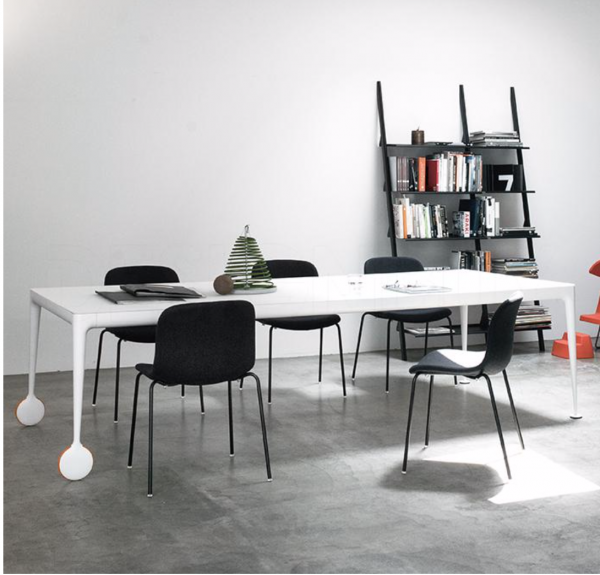 Table Big Will 240x110cm – Magis - Frame in Aluminium Painted Black 5130 and Tempered glass matt black [4]