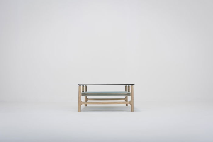 Fawn coffee table solid oak structure and glass top 120x60x30cm Gazzda [9]