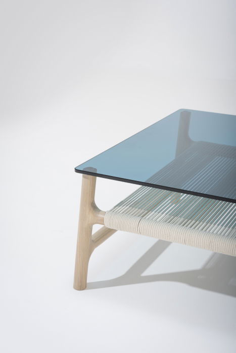 Fawn coffee table solid oak structure and glass top 120x60x30cm Gazzda [24]