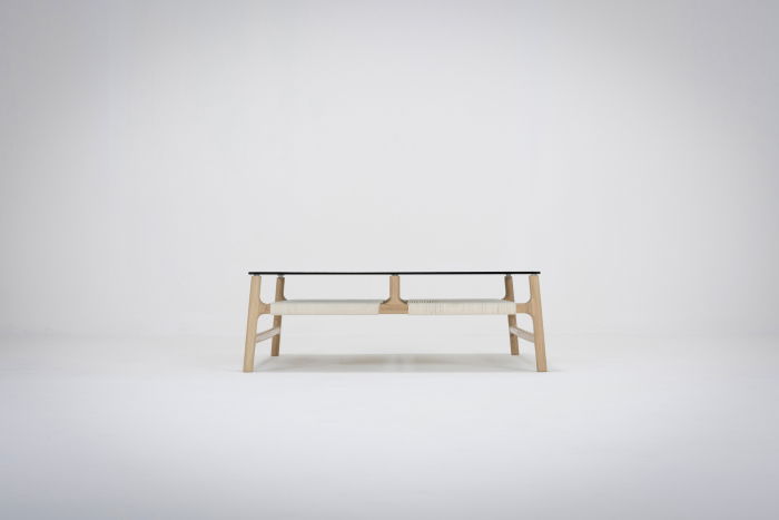 Fawn coffee table with solid wood structure and glass top 90x90x30cm Gazzda [2]