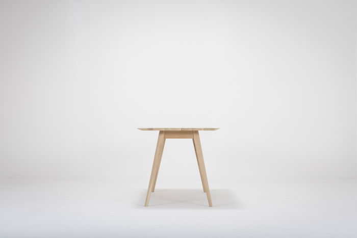Stafa Desk - without shelf Solid Oak Gazzda 140x80x75cm [6]