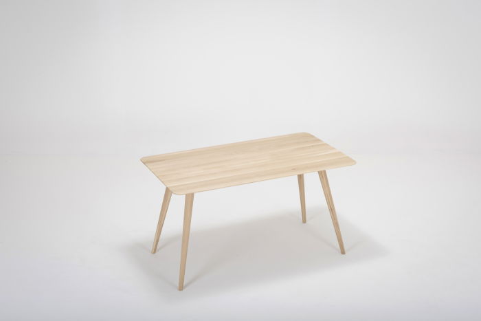 Stafa Desk - without shelf Solid Oak Gazzda 140x80x75cm [1]