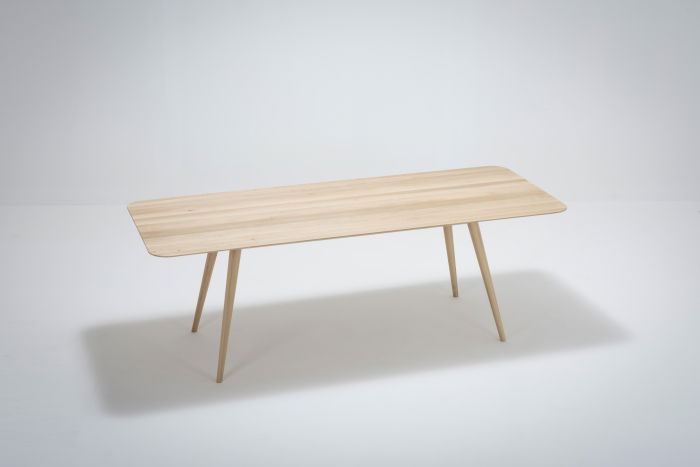 Stafa table Gazzda [19]