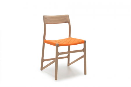 Fawn chair with solid oak structure and cotton webbing seat [11]