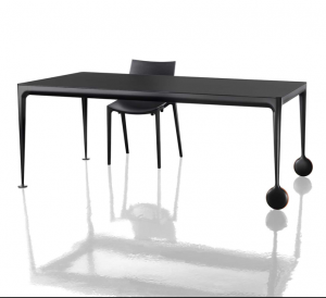 Table Big Will 240x110cm – Magis - Frame in Aluminium Painted Black 5130 and Tempered glass matt black [2]