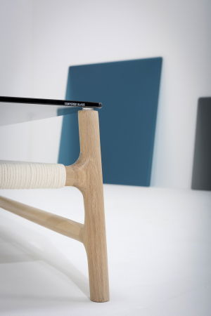 Fawn coffee table with solid wood structure and glass top 90x90x30cm Gazzda [7]