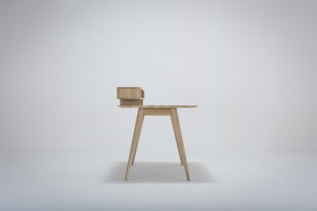 Stafa desk - with shelf Solid Oak Gazzda 140x80x94cm [3]