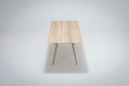 Stafa table Gazzda [17]