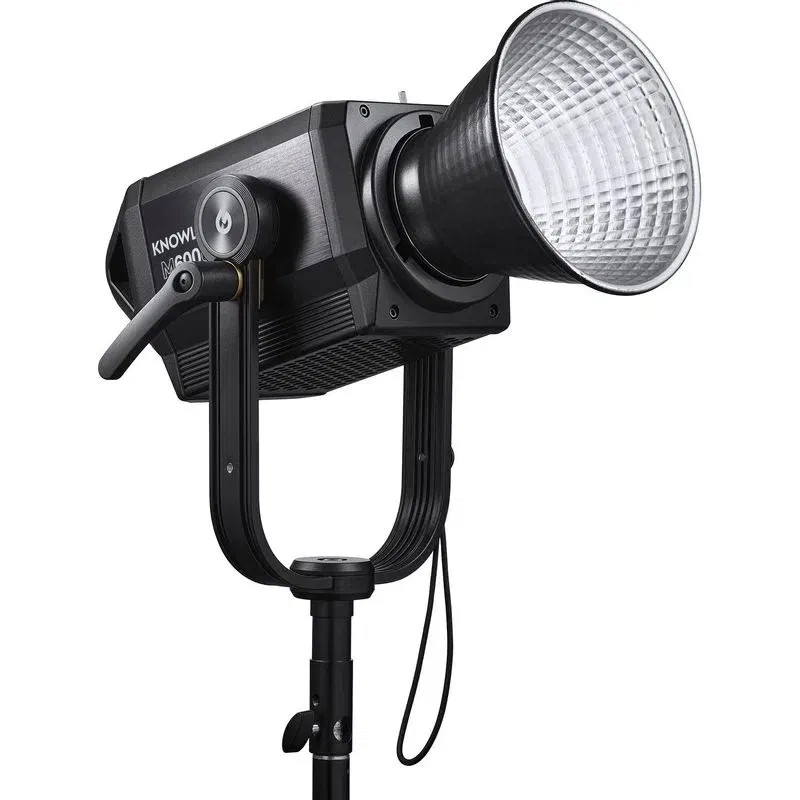 Godox Knowled M600D Lampa LED Daylight 740W [2]