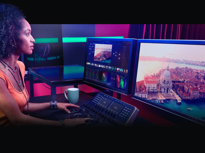 Blackmagic Design DaVinci Resolve Speed Editor + Card activare Software Davinci Resolve Studio [6]
