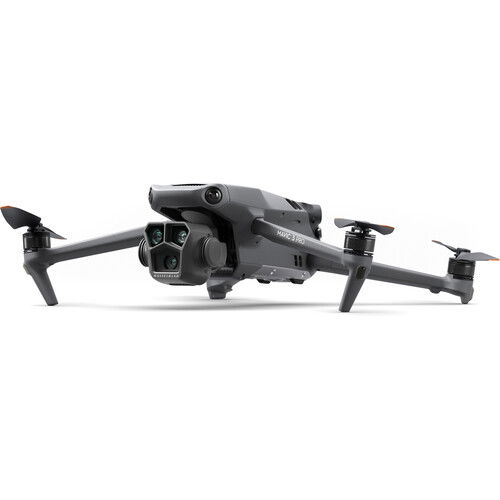 DJI Mavic 3 Pro Fly More Combo  [4]