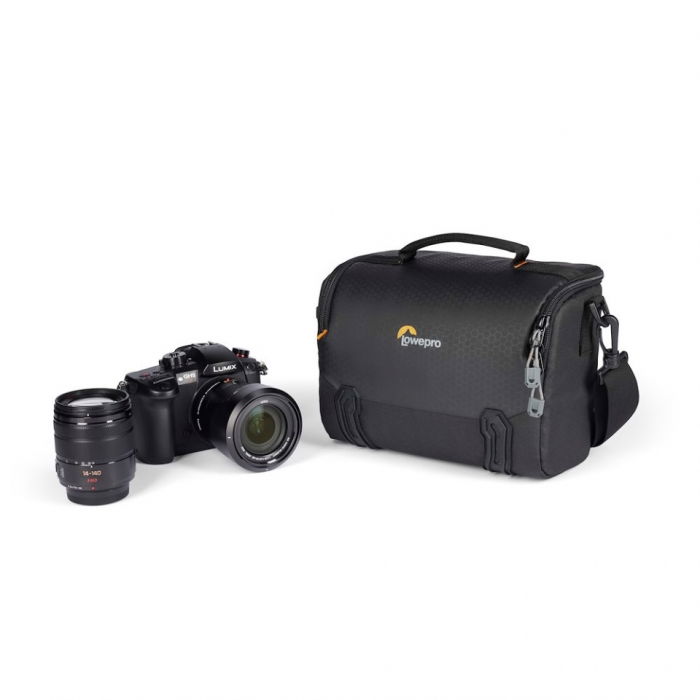 Lowepro Adventura SH 160 III [7]
