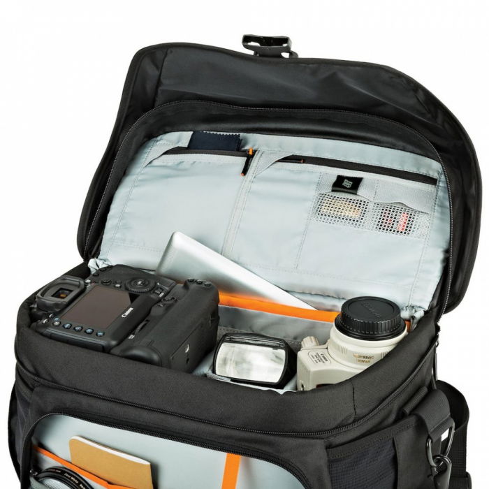 Lowepro Nova 200 AW II geanta foto [8]