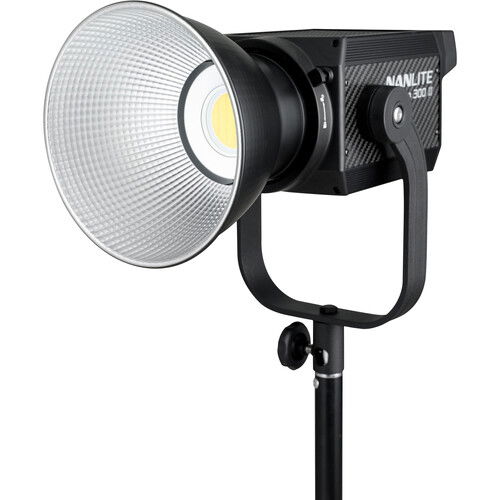 NanLite Forza 300 II LED 69400 LUX [1]