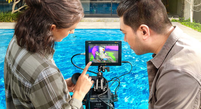 Blackmagic Design Video Assist 3G-SDI/HDMI 5" Recorder/ Monitor [5]