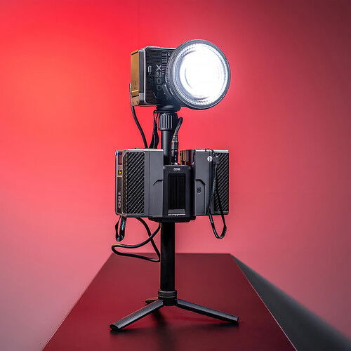 Zhiyun Molus LED X200 Bi-Color Cob Light Combo [2]