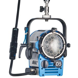 Arri Sursa de iluminare HMI Fresnel True Blue D5 [9]