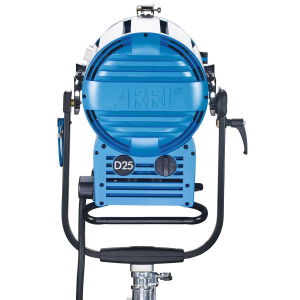 Arri Sursa de iluminare HMI Fresnel True Blue D25 [11]
