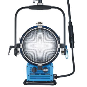 Arri Sursa de iluminare HMI Fresnel True Blue D40 [11]