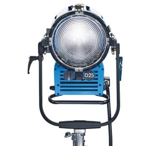 Arri Sursa de iluminare HMI Fresnel True Blue D25 [2]