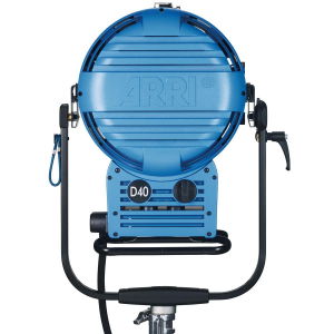 Arri Sursa de iluminare HMI Fresnel True Blue D40 [4]