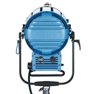 Arri Sursa de iluminare HMI Fresnel True Blue D40 [5]