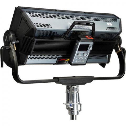 Aputure Nova P600c panou LED RGBWW [3]