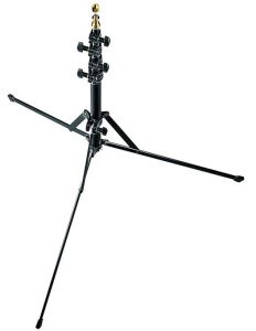 Accesorii de studio - Manfrotto 5001B stativ pliabil pentru lumini.