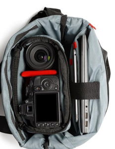 Manfrotto Manhattan Changer 20 geanta foto de umar DSLR [1]