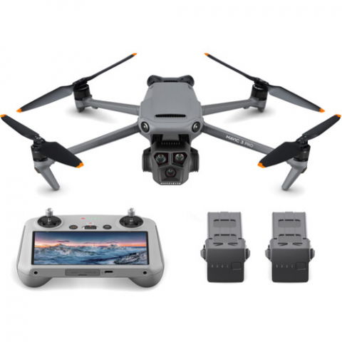 DJI Mavic 3 Pro Fly More Combo  [1]