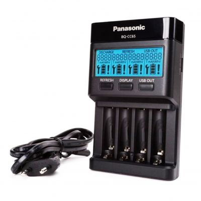 Eneloop Professional BQ-CC65E Incarcator 4 acumulatori AA/AAA ECO LCD si USB [1]