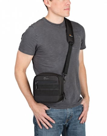 Lowepro geanta utilitara ProTactic 100 AW [2]