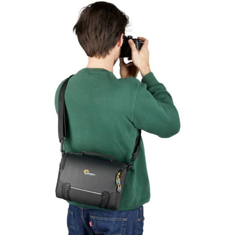 Lowepro GO SH 140 geanta foto [3]