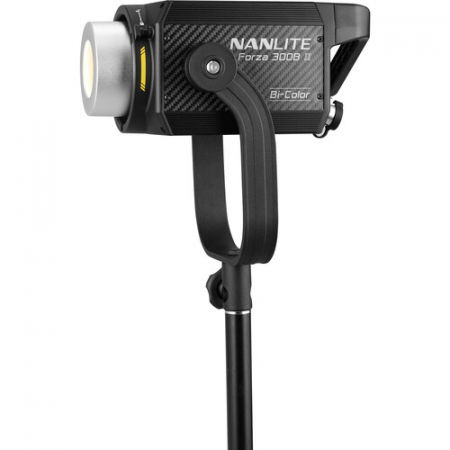Nanlite Forza 300B II Bi-Color LED Monolight [3]
