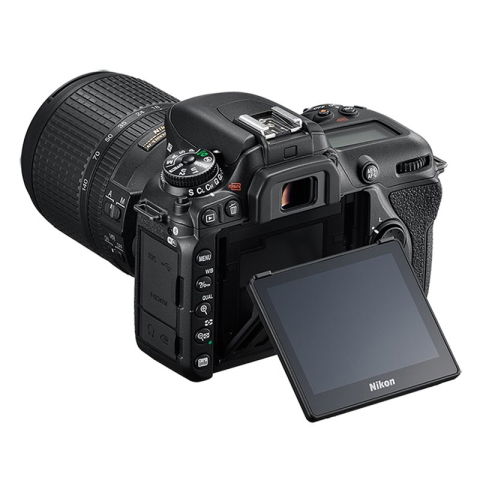 Nikon D7500 + obiectiv AF-S DX NIKKOR 18-140 VR [2]