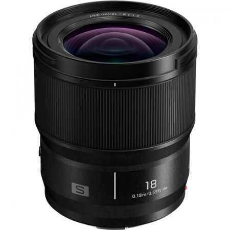 Panasonic Lumix S 18mm f/1.8 Ultra-Wide [1]