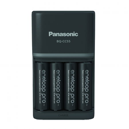 Accesorii aparate foto - Panasonic Set incarcator cu 4 acumulatori Eneloop PRO AA 2550 mAh