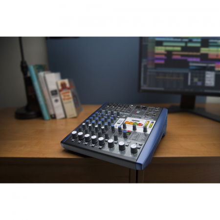 Presonus StudioLive AR8c mixer hibrid cu 8 canale [4]