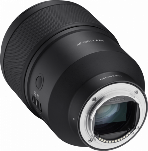Samyang 135mm f 1.8 AF pentru Sony FE resigilat [4]