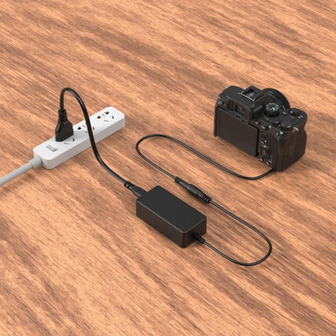 SmallRig 4269B Dummy Battery NP FZ100 cu Power Adapter [1]