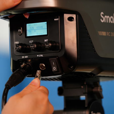 SmallRig RC 350B COB lampa video LED bicolor 3966 [9]
