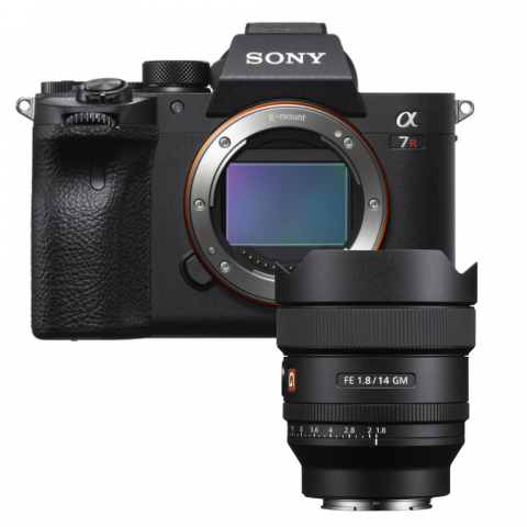 Aparate foto Mirrorless - Sony A7R IV + Sony 14mm f1.8 GM