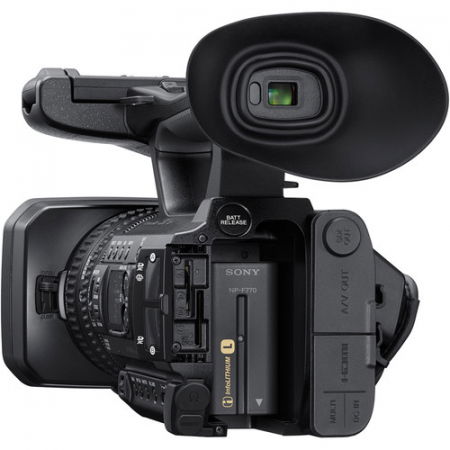 SONY PXW-Z150 camera video 4K handheld [3]