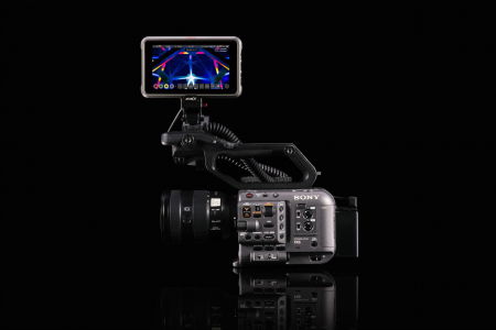 Atomos Ninja V+ 5inch 8K HDMI H.265 Raw Recording Monitor [6]