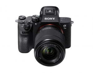 Sony A7 III Aparat Foto Mirrorless 24MP 4K Full Frame Kit cu Obiectiv 28-70 F/3.5-5.6 OSS [1]