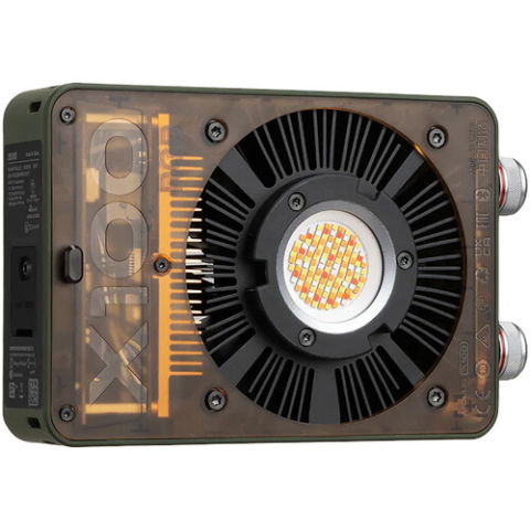 Zhiyun Molus LED X100RGB Pro Cob Light [1]