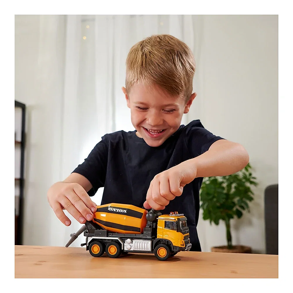 Camion betoniera Majorette Volvo Cement Mixer 3 ani + [5]