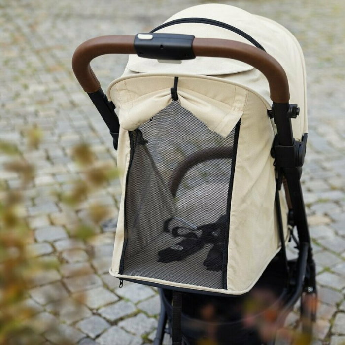 Carucior sport, Petite&Mars, Fly, Pliere compacta, Spatar reglabil pana la pozitie de somn, Suport picioare reglabil, Copertina cu protectie UPF40+, Suport pahar inclus, Pana la 22 kg, 0 luni+, Negru [13]